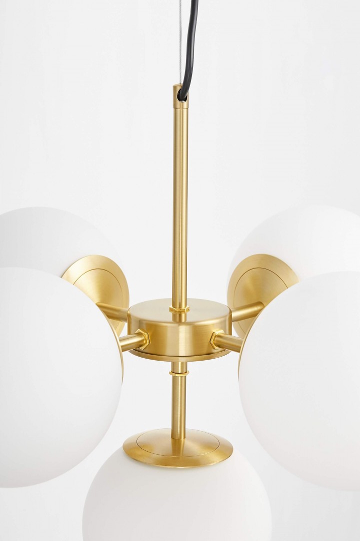 LAMPA WISZĄCA NOWOCZESNA ZŁOTO SZCZOTKOWANE BIAŁE KULE STELVIO 5 LUMINA DECO