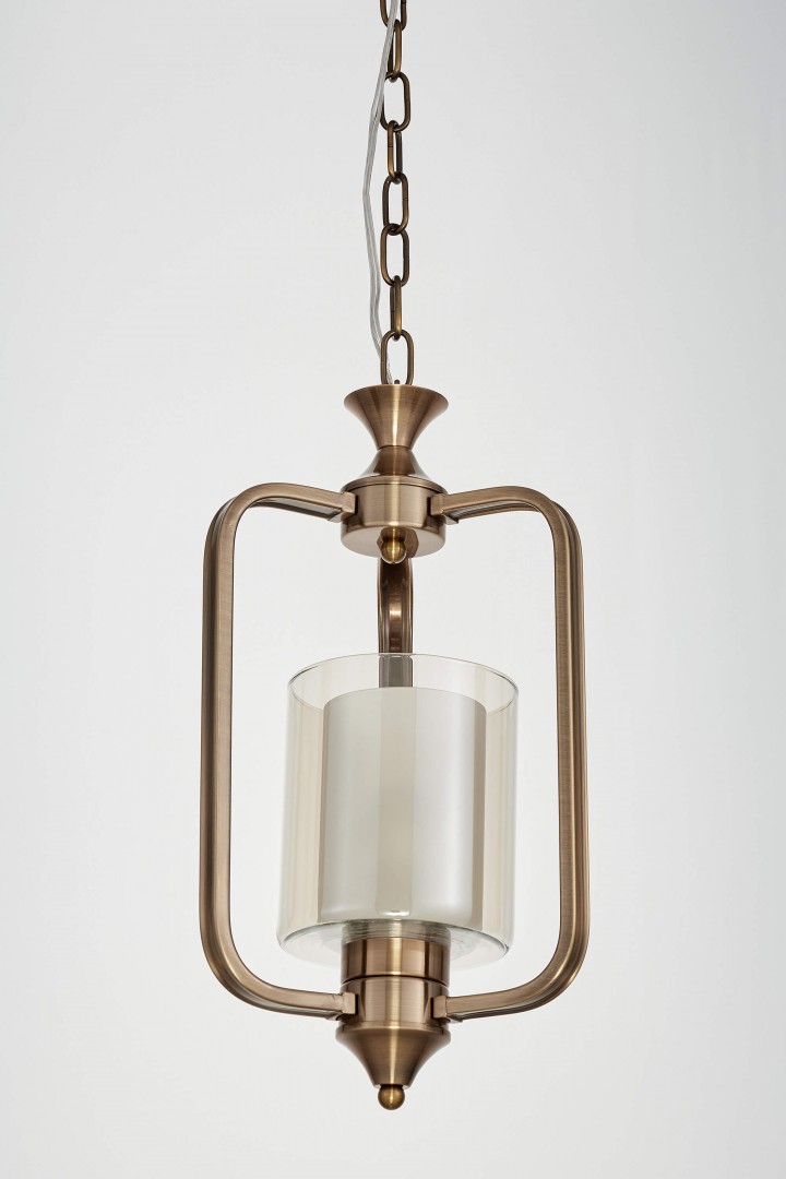 Lampa wisząca ATLANTA W1 złota szczotkowana z przezroczystym szklanym kloszem, stylowa, idealna do nowoczesnych wnętrz