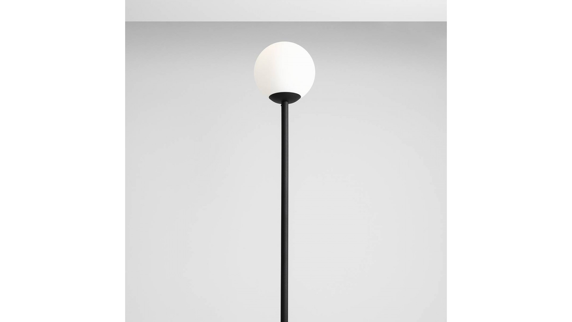 LAMPA STOJĄCA PINNE BLACK ALDEX 1080A1