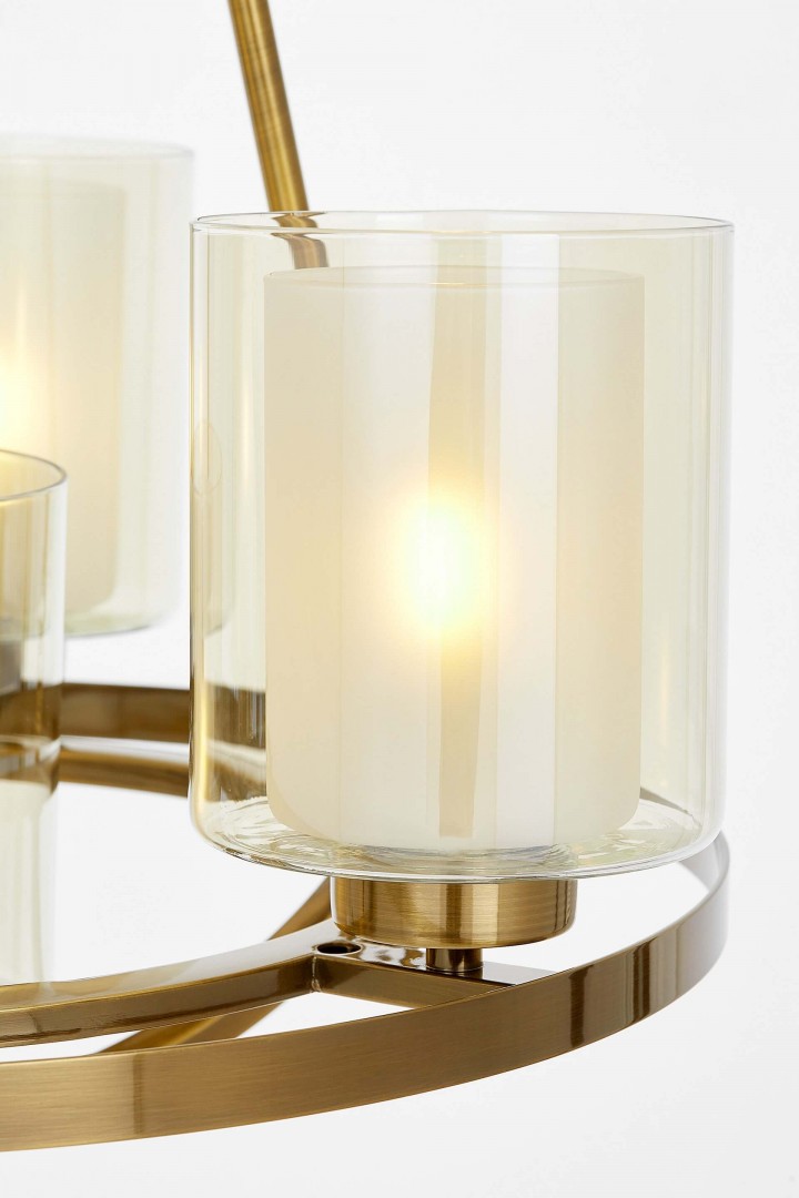 Lampa Santini W4 Lumina Deco, detal klosza z mlecznym szkłem i złotym szczotkowanym wykończeniem w stylu loft