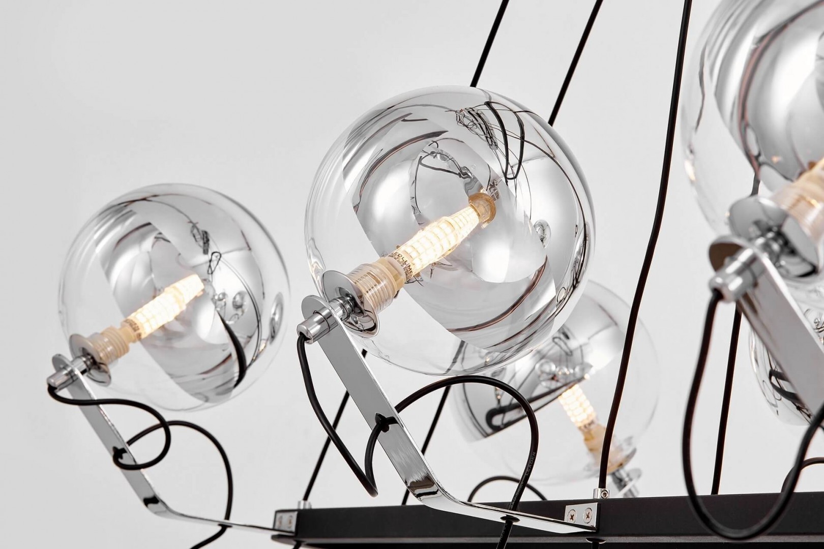 LAMPA WISZĄCA NOWOCZESNA CZARNA MARSEO PRO W8 LUMINA DECO