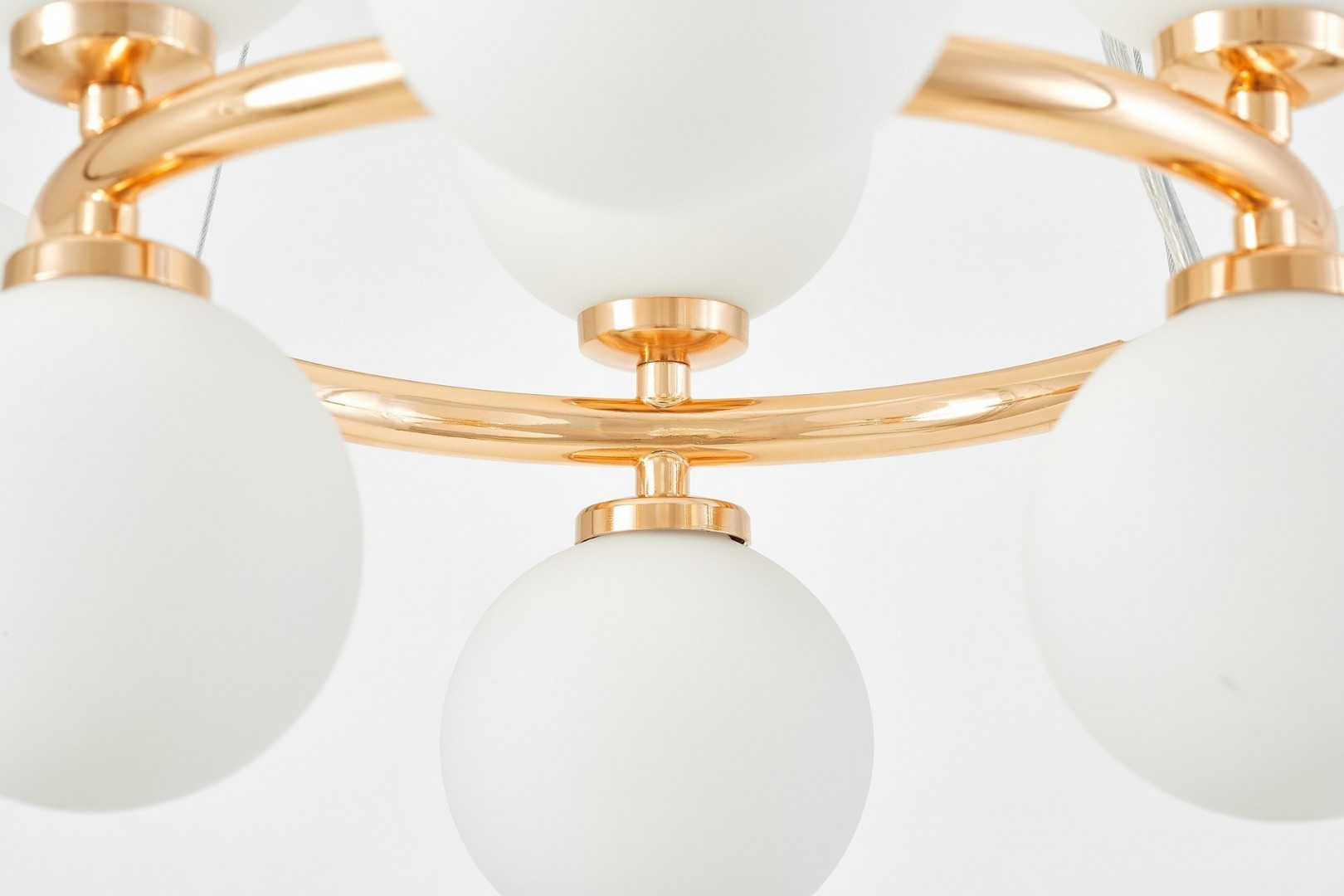 LAMPA WISZĄCA NOWOCZESNA ZŁOTA BIAŁE KULE MARSIADA 9 LUMINA DECO