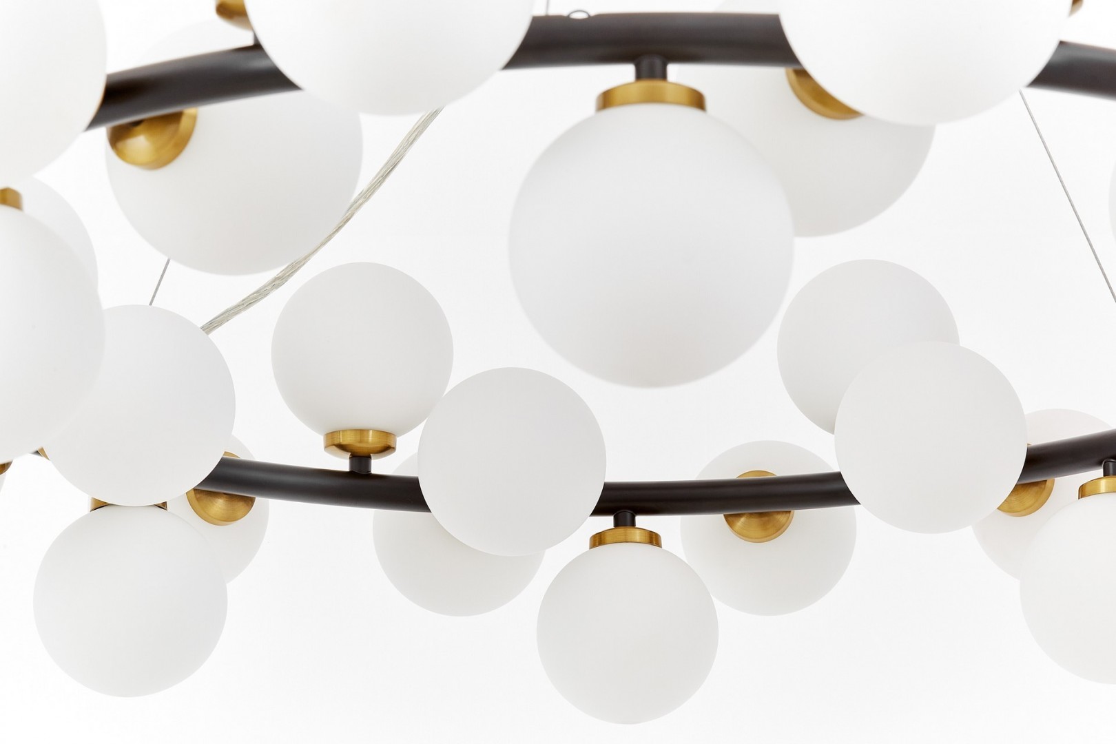 LAMPA WISZĄCA NOWOCZESNA CZARNO-ZŁOTA SZCZOTKOWANA BIAŁE KULE MARSIADA 40 LUMINA DECO