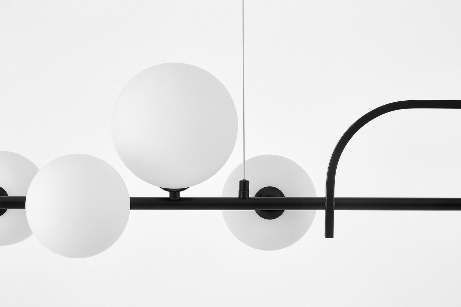 LAMPA WISZĄCA NOWOCZESNA CZARNO-BIAŁA AMADEO W7 LUMINA DECO