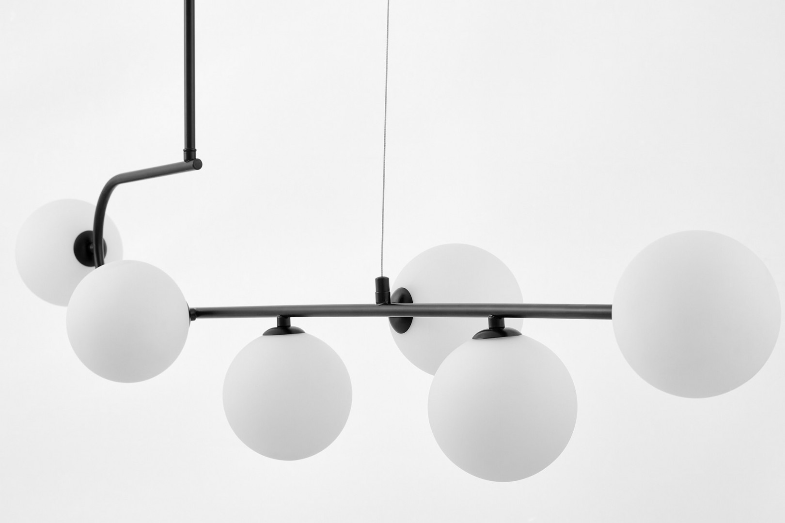 LAMPA WISZĄCA NOWOCZESNA CZARNO-BIAŁA GROSEO W6 LUMINA DECO
