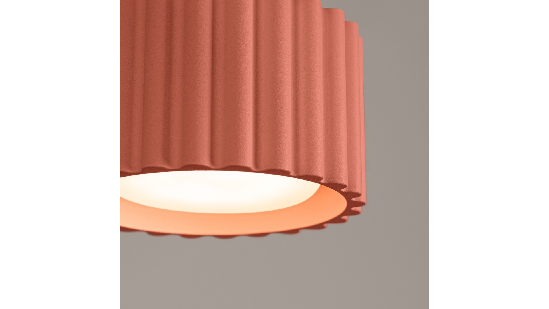 Plafon AURA 1 brzoskwiniowy Gx53 Sollux SL.1827