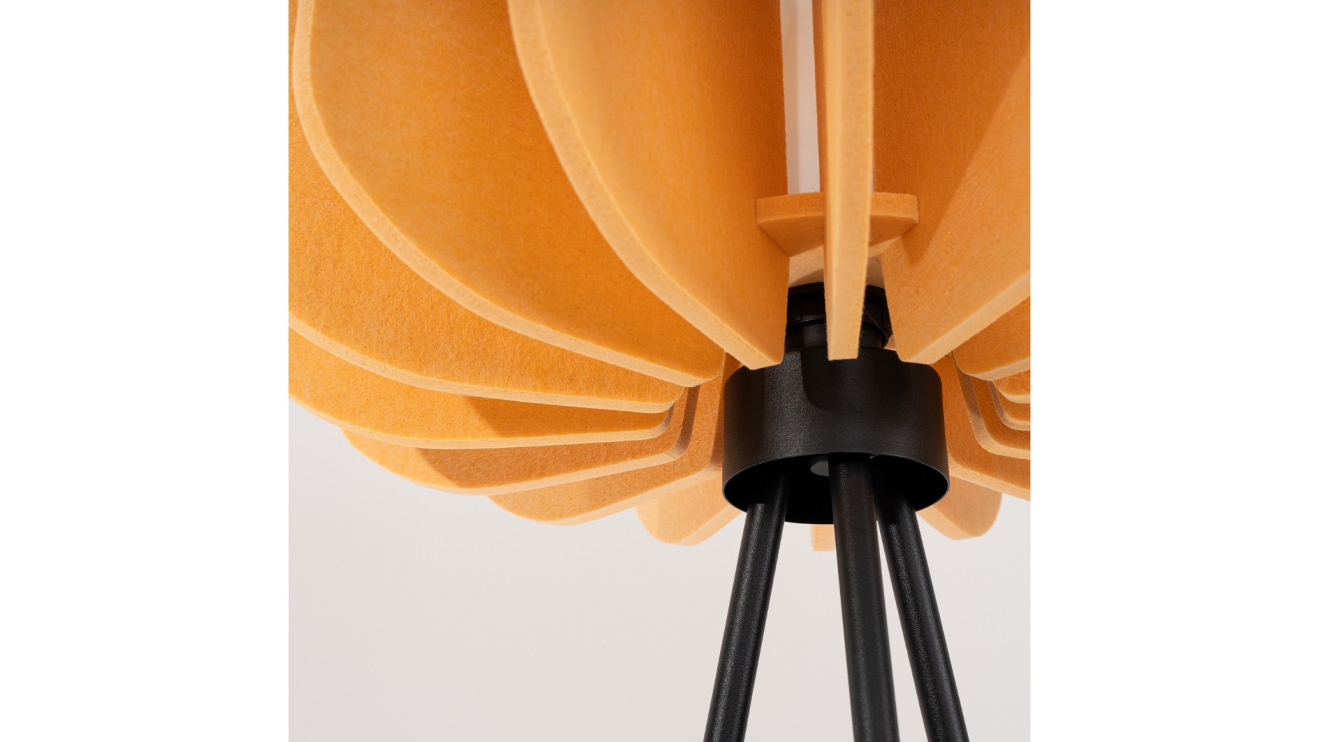 Lampa podłogowa MULA 45 żółta