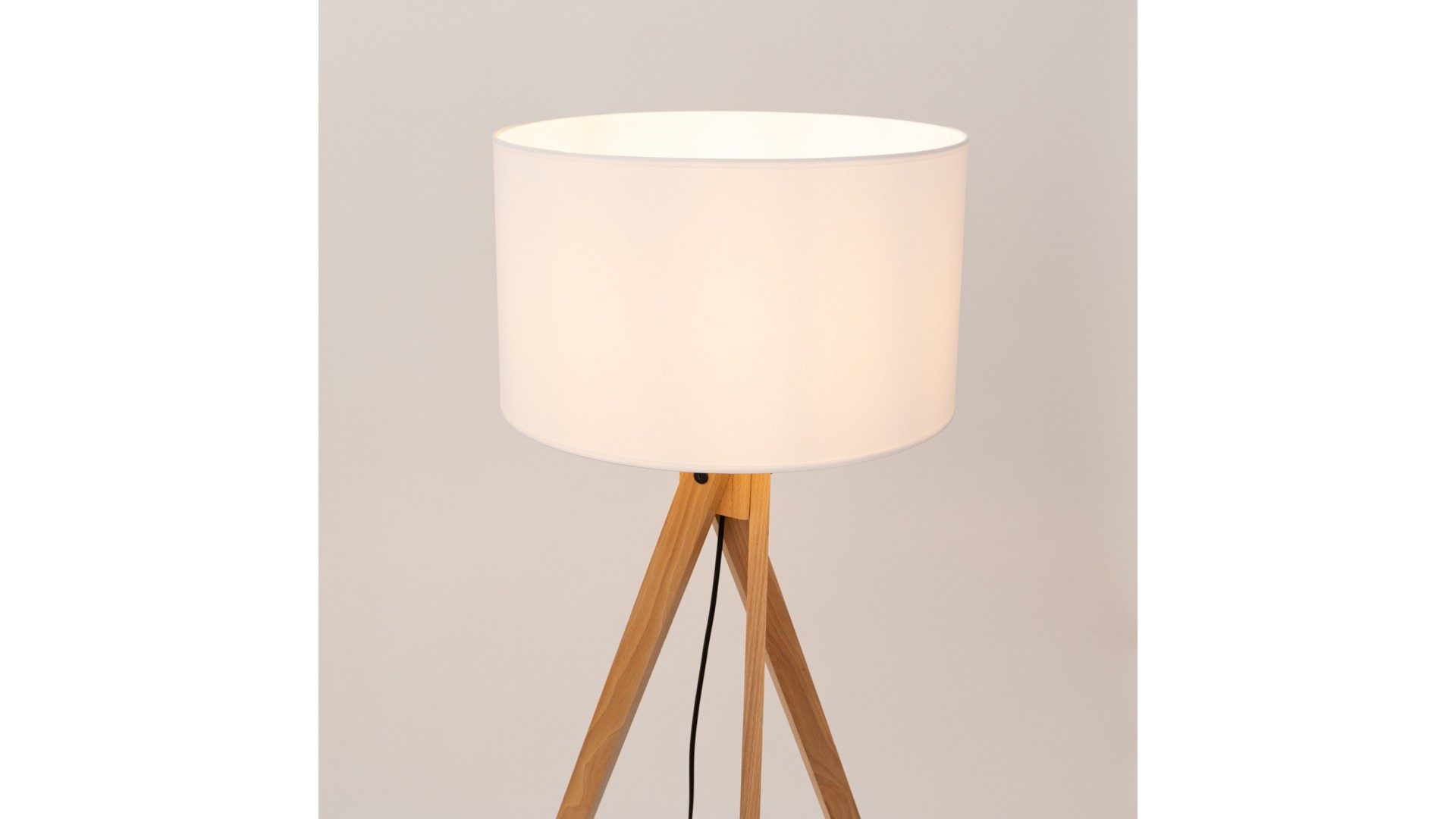 Lampa podłogowa NATT biała