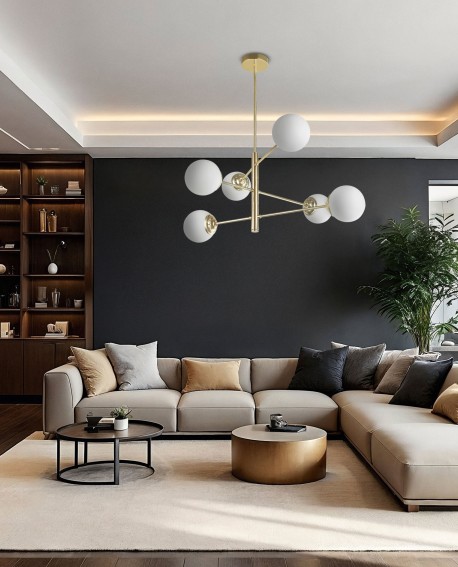 złoty żyrandol LED z białymi kulami lampa wisząca do salonu producent Lampit elegancki model Fino 6 punktów światła