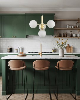  lampa wisząca z czterema białymi kulami nad wyspę kuchenną eleganckie oświetlenie marki Lampit złota konstrukcja Ledo W4