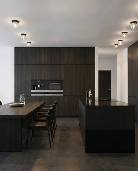 lampa sufitowa czarna Deni od Lampit subtelna oprawa do nowoczesnych wnętrz z kryształowym wykończeniem