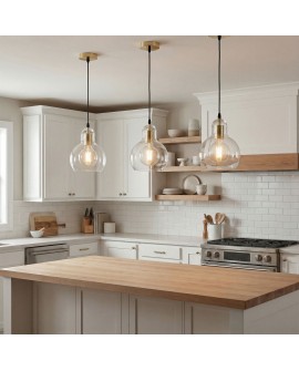 nowoczesna lampa wisząca złota nad blatem kuchennym smukła forma światła MORO 1A dekoracyjny akcent od marki Lampit do kuchni