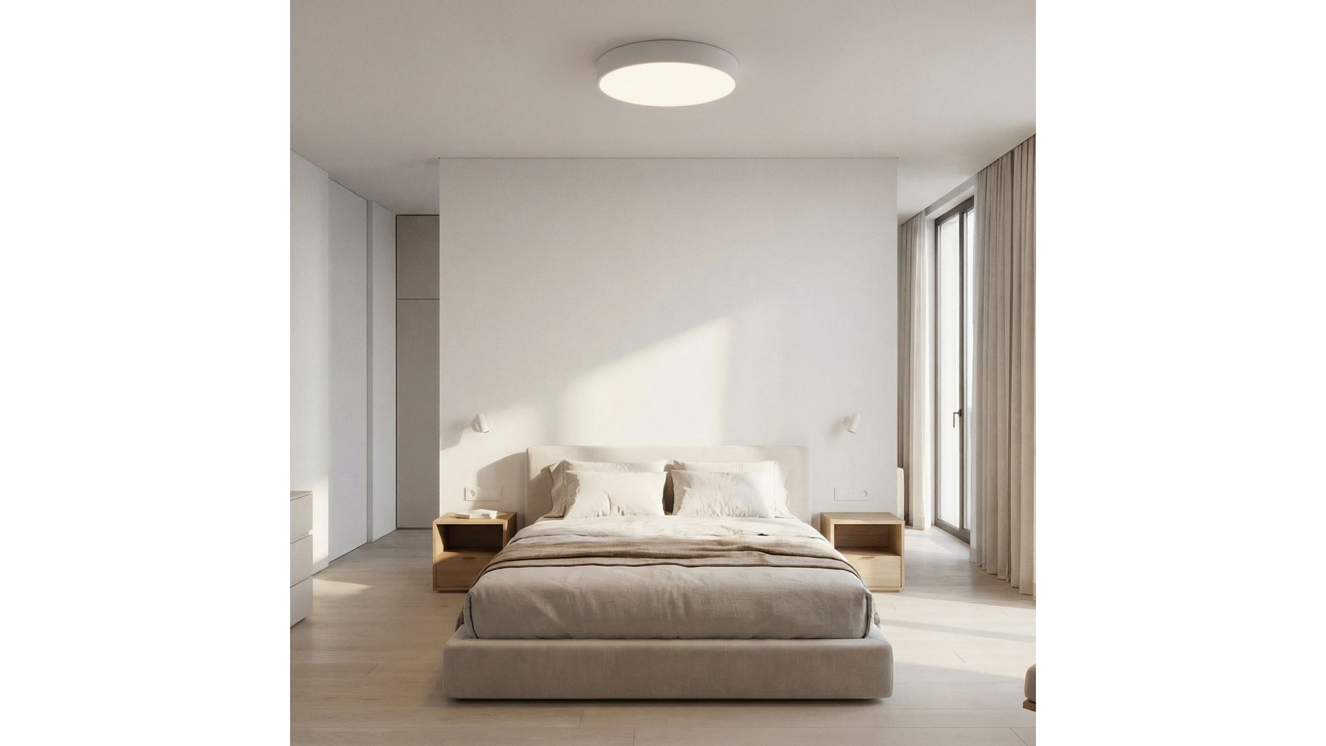 okrągły plafon biały w sypialni nad łóżkiem elegancka lampa sufitowa ORBO D50 do jasnych aranżacji producent Lampit