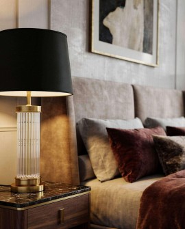 lampa stołowa glamour czarno mosiężna la botte lumina deco na białym tle