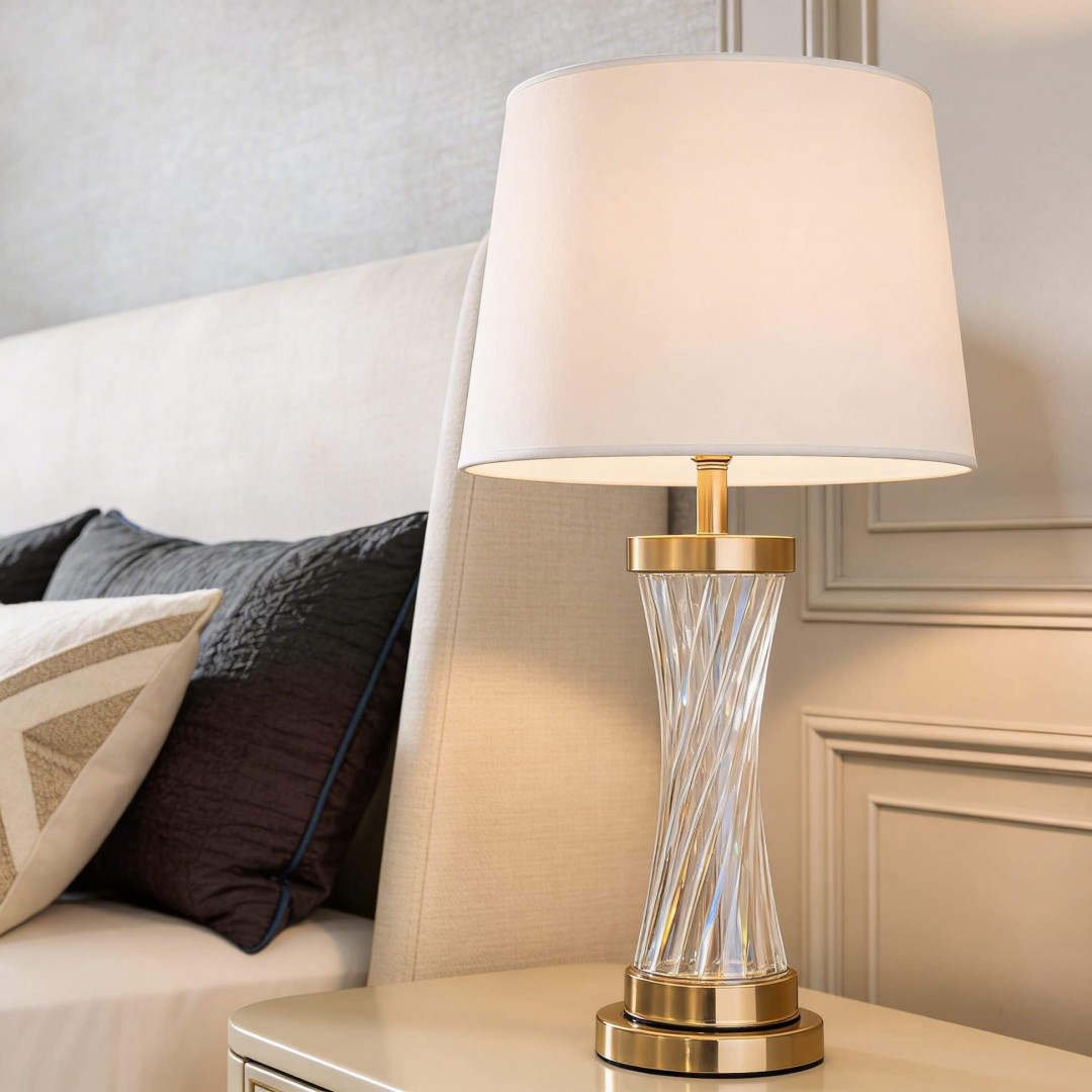 LAMPA STOŁOWA GLAMOUR BIAŁO-ZŁOTA SZCZOTKOWANA VILLANOVA LUMINA DECO