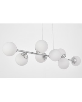 Fragment podłużnej lampy wiszącej z elementami chromu i szkła