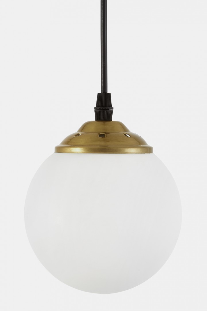 Górna część lampy wiszącej FINO W1 z białą kulą i złotą oprawką