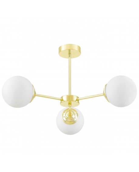 Lampa wisząca z trzema kulistymi kloszami z mlecznego szkła na złotym stelażu, idealna do minimalistycznych wnętrz.