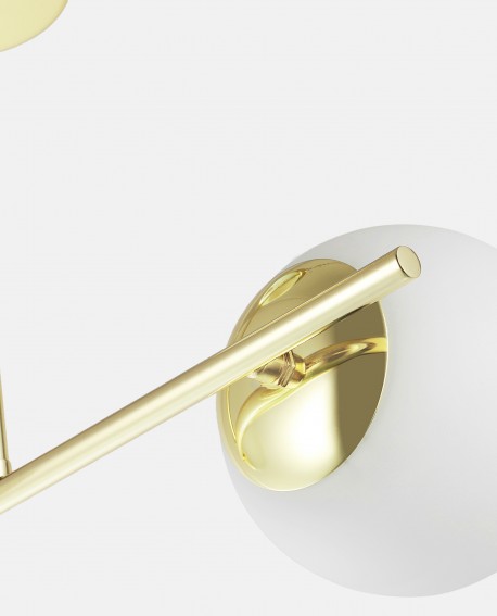 Złota lampa sufitowa z dwoma mlecznymi kulami, nowoczesny model do eleganckich wnętrz glamour i modern classic