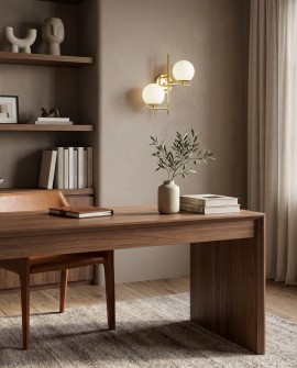 Złota lampa ścienna FINO Lampit z białymi kulami do oświetlenia biura w domowym zaciszu