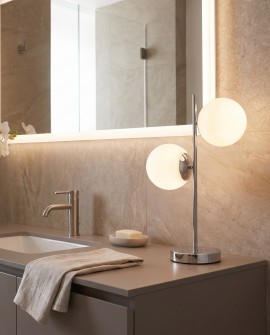 Lampa Lampit TESO do nowoczesnych wnętrz użytkowana w łazience przy umywalce