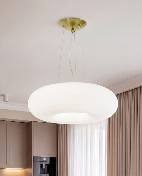 Szklany klosz lampy wiszącej BIANTE D48 z kolekcji Lumina Deco w aranżacji do salonu