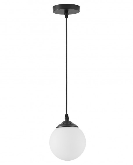 pojedyncza lampa wisząca z jednym białym matowym kloszem od Lampit z serii Fino