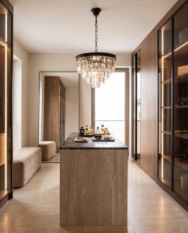 Czarny żyrandol Capria Lumina Deco z transparentnymi kryształami