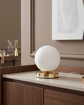 Nowoczesna lampa stołowa Fredica W1 z dużą białą kulą na złotej podstawie w stylu minimalistycznym