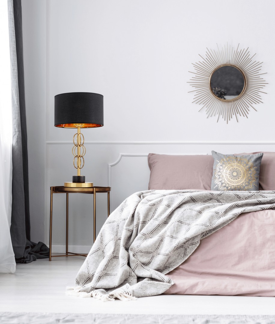 Lampa glamour Azzaria czarno-złota szczotkowana – aranżacja wnętrza
