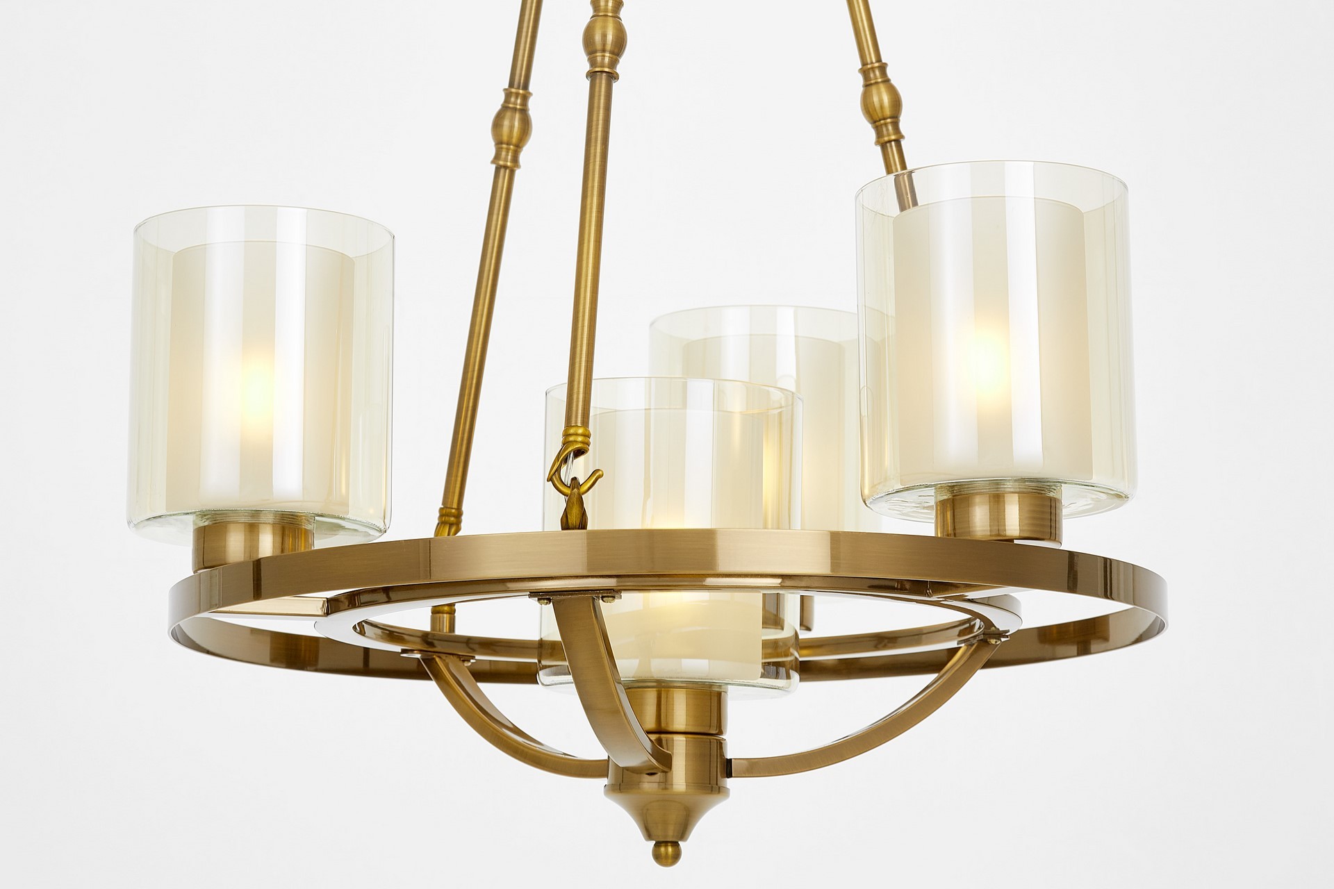 Wyjątkowość LAMPY WISZĄCEJ LOFT ZŁOTEJ SZCZOTKOWANEJ SANTINI W4